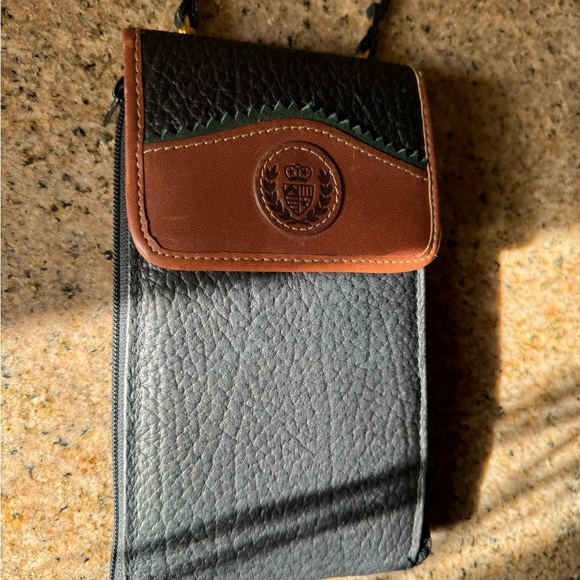 Crossbody cellphone wallet. GENUINE LEATHER crossbody phone bag - Picture 11 of 11